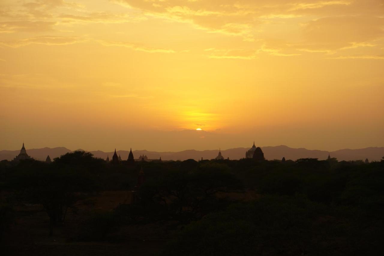 WEStay @ Boutique House - Bagan Extérieur photo